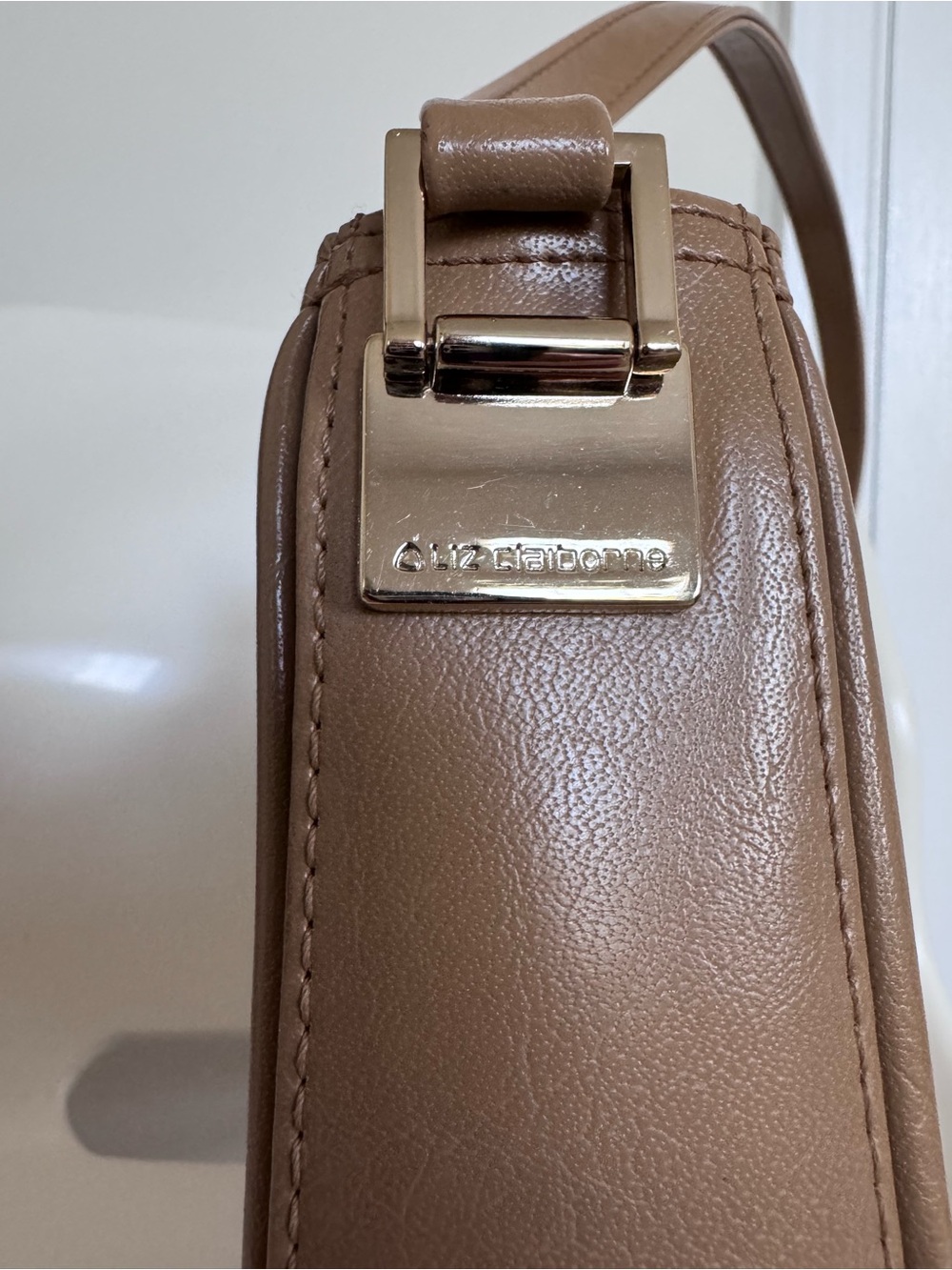 Liz Claiborne Taupe Shoulder Bag Y2K Minimalist Quiet Luxury Everyday Purse EUC - Picture 11 of 14